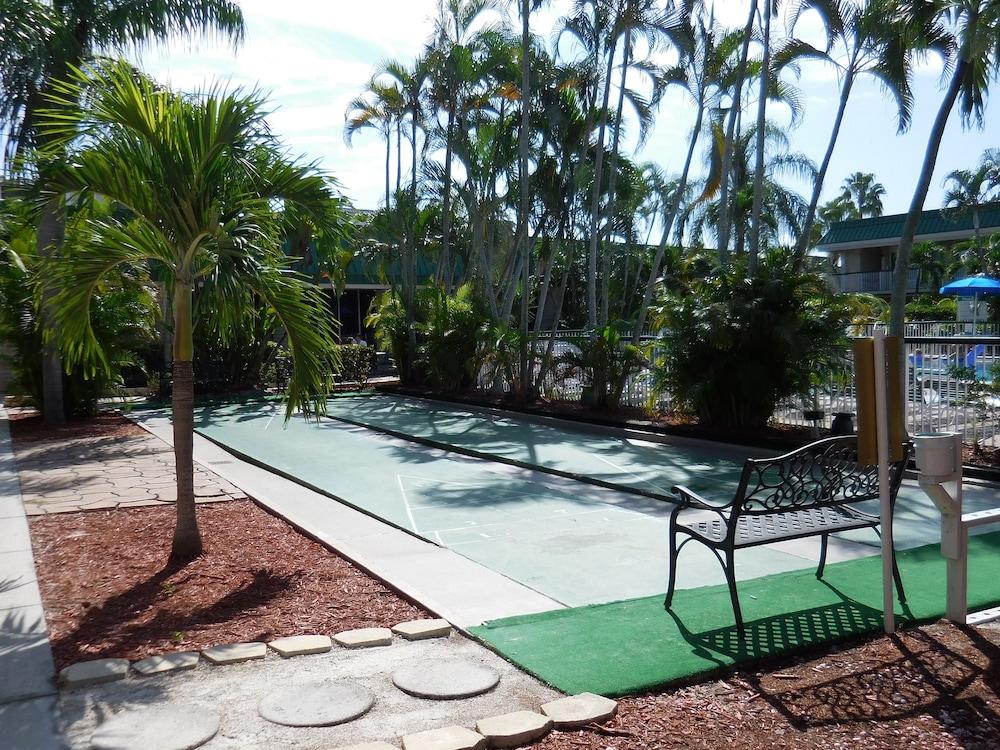 Wyndham Garden Fort Myers Beach Exteriör bild