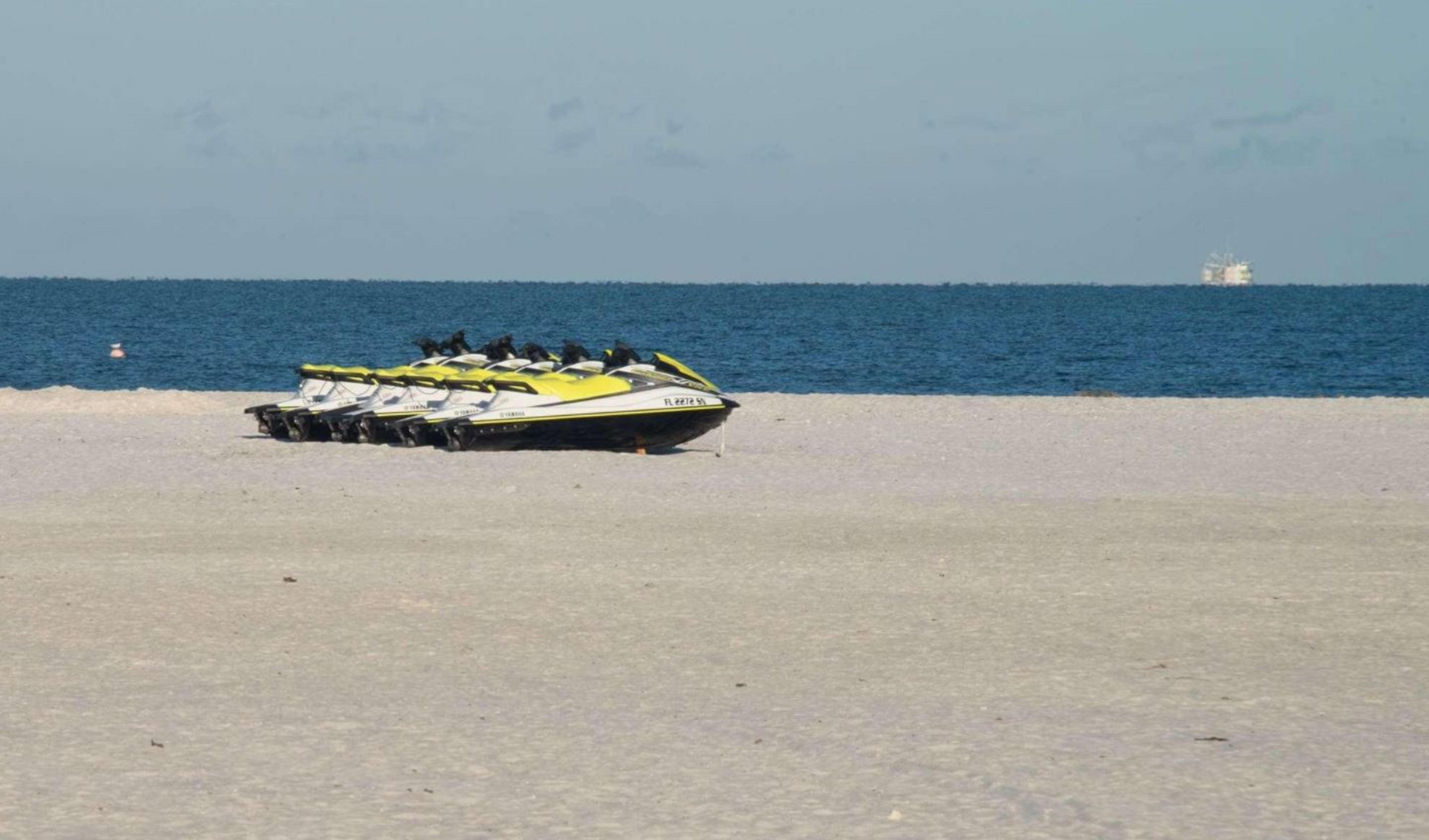Wyndham Garden Fort Myers Beach Exteriör bild