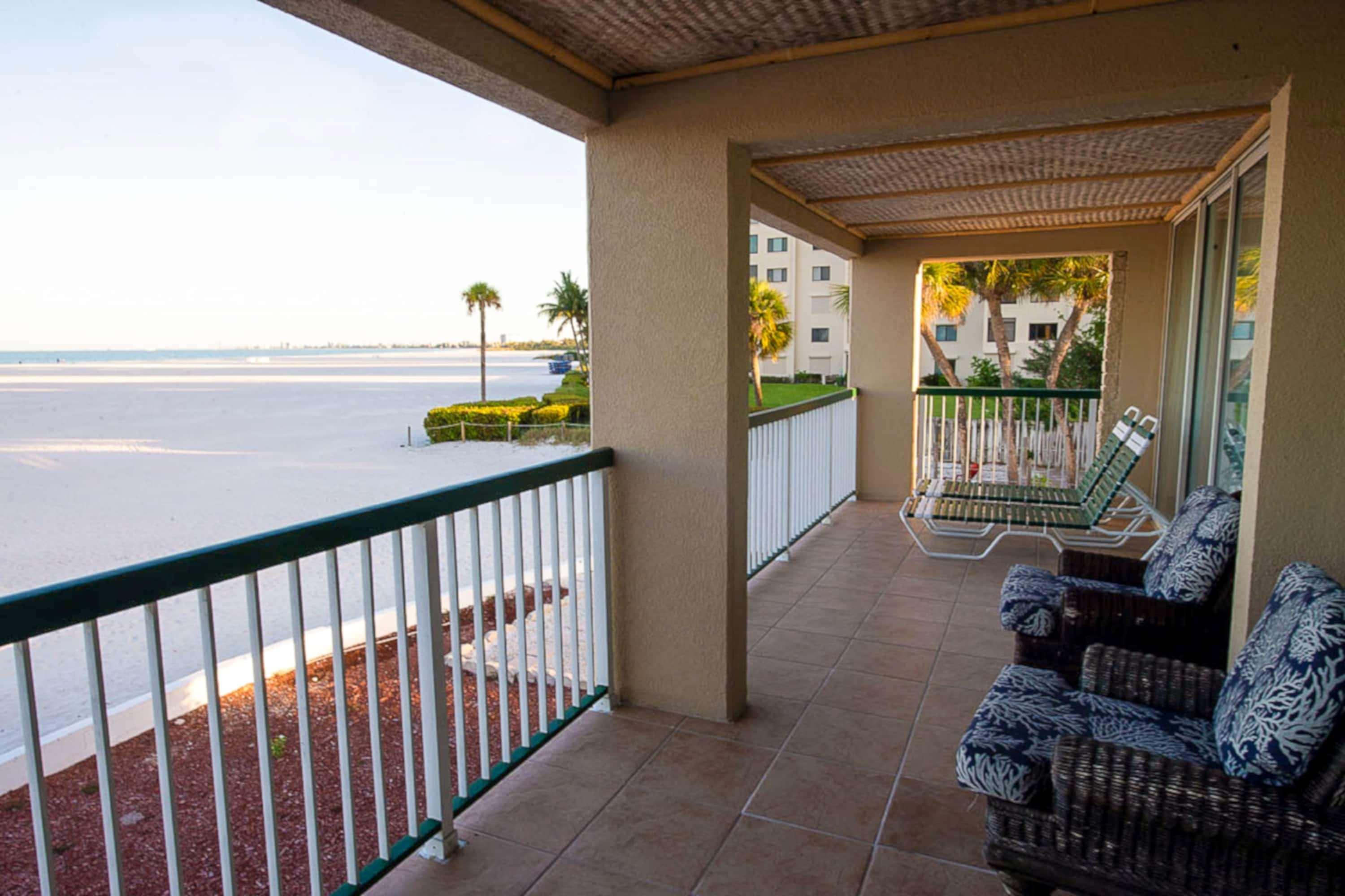 Wyndham Garden Fort Myers Beach Exteriör bild