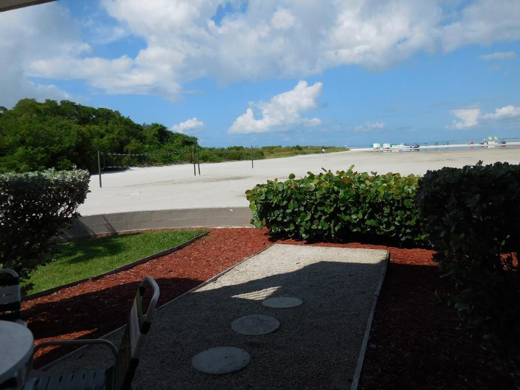 Wyndham Garden Fort Myers Beach Exteriör bild
