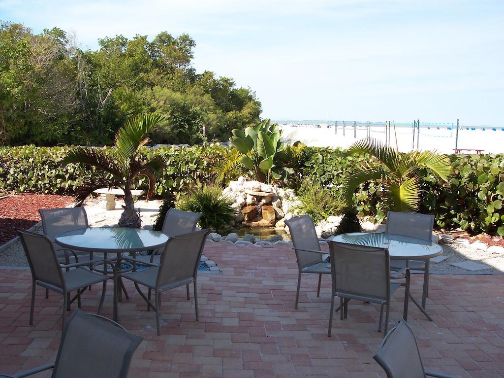 Wyndham Garden Fort Myers Beach Exteriör bild